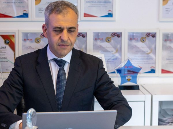 Investițiile imobiliare în sectorul industrial devin mai sigure cu REMAX Klass și consultanța oferită de Valentin Bucheru
